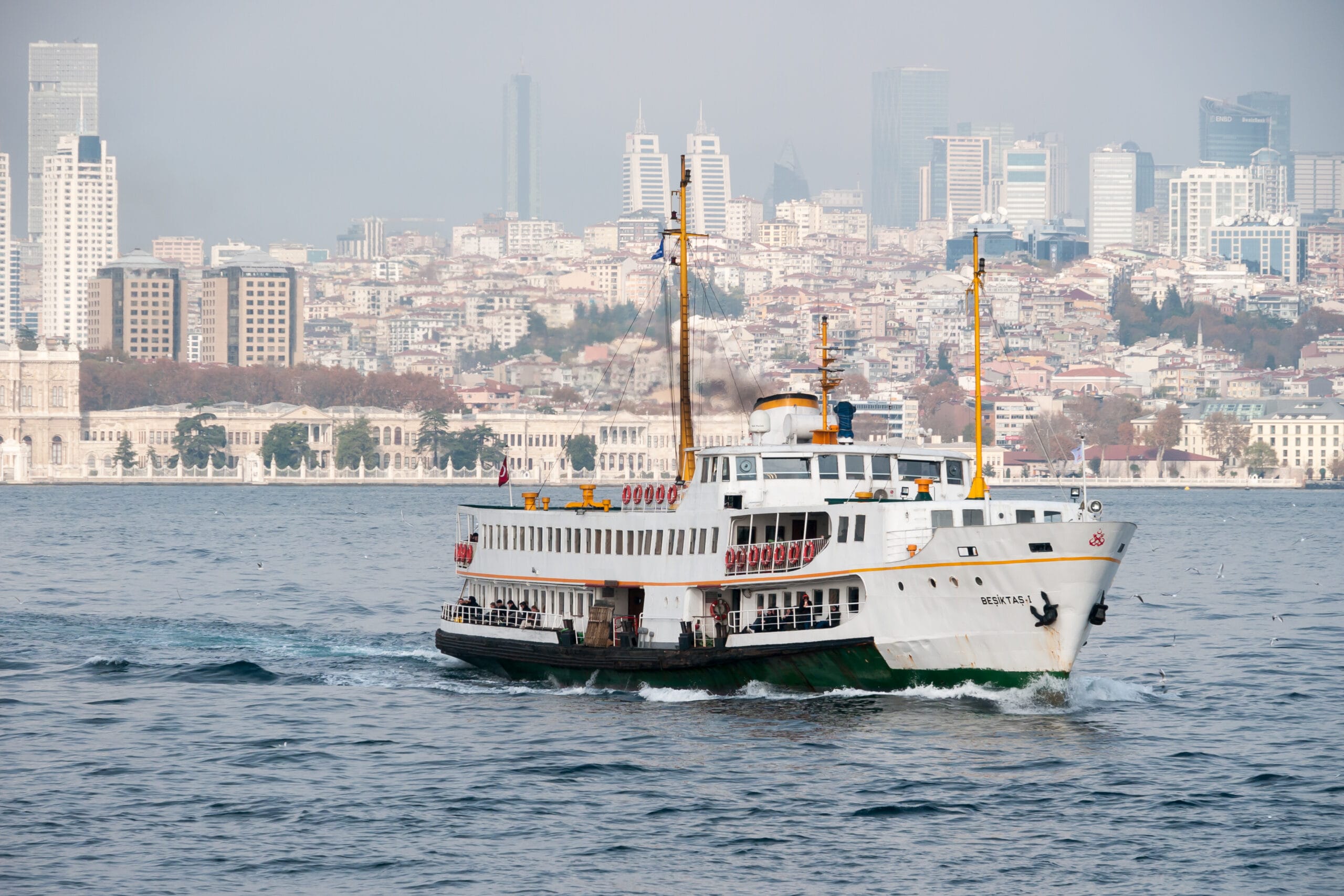 Beşiktaş property investment - residential buildings near the Bosphorus in Beşiktaş
