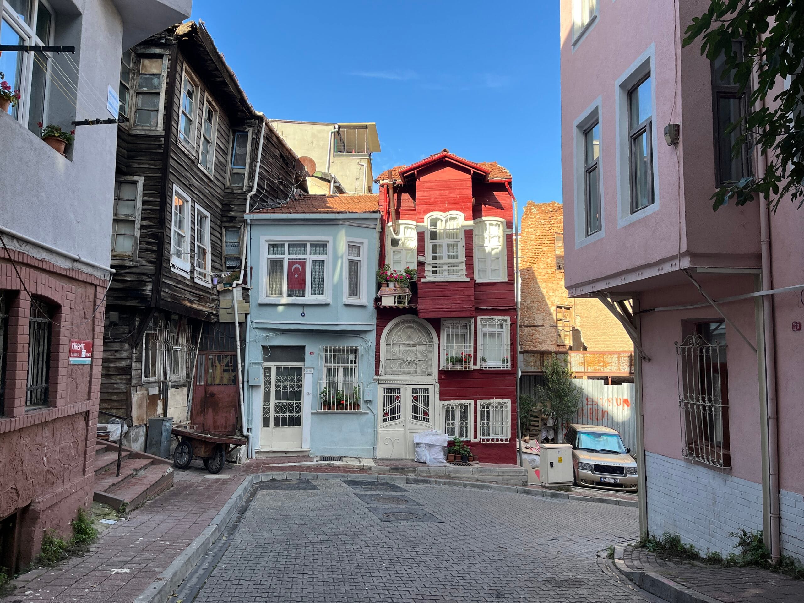 Istanbul apartment buildings relevant to title deed transfer in Turkey