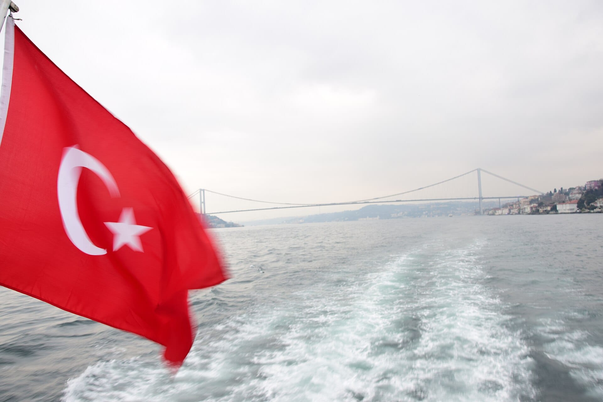 Turkish citizenship valuation report - Turkish flag over the Bosphorus