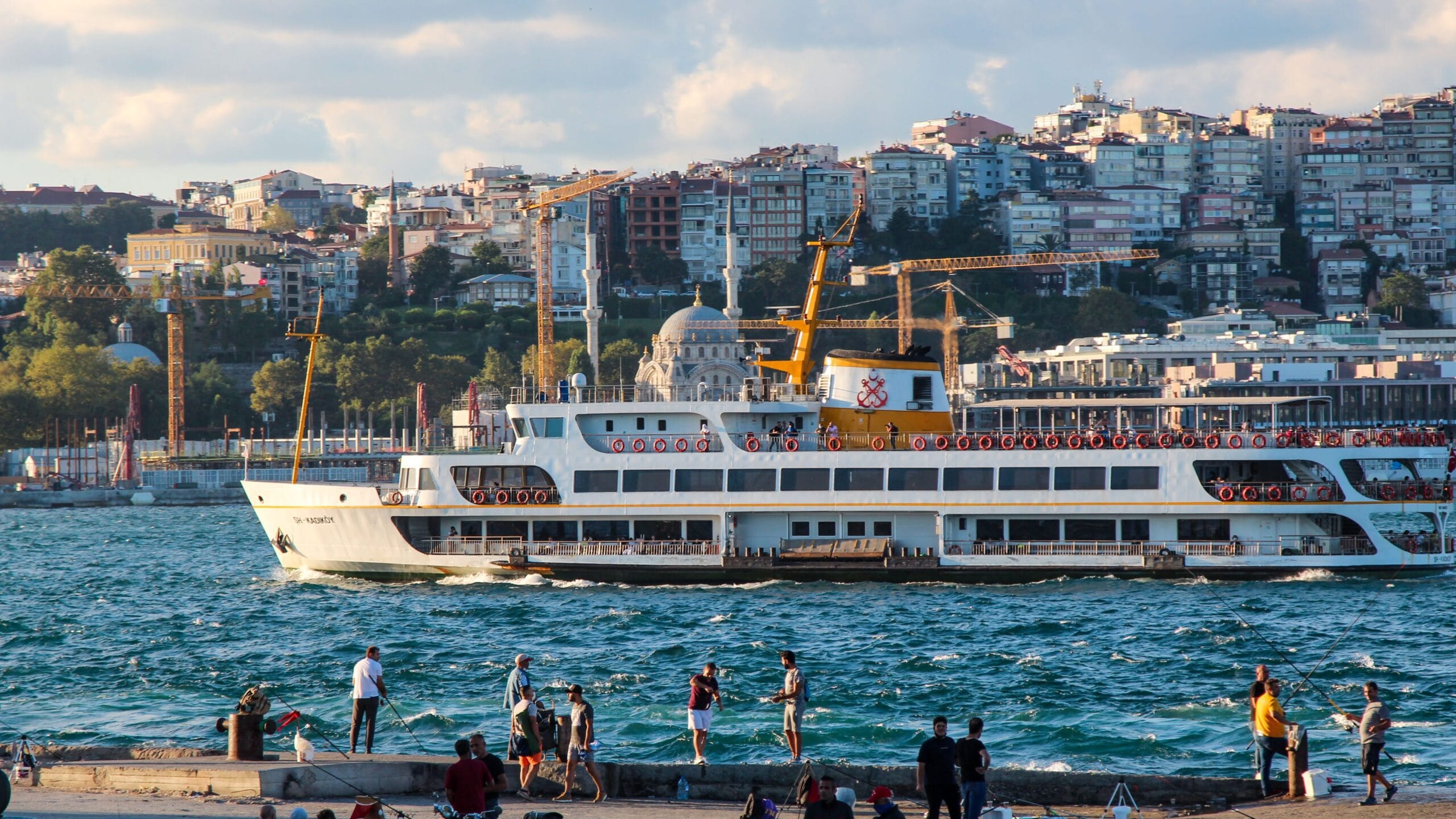 Turkish citizenship valuation report - Istanbul residential neighbourhood