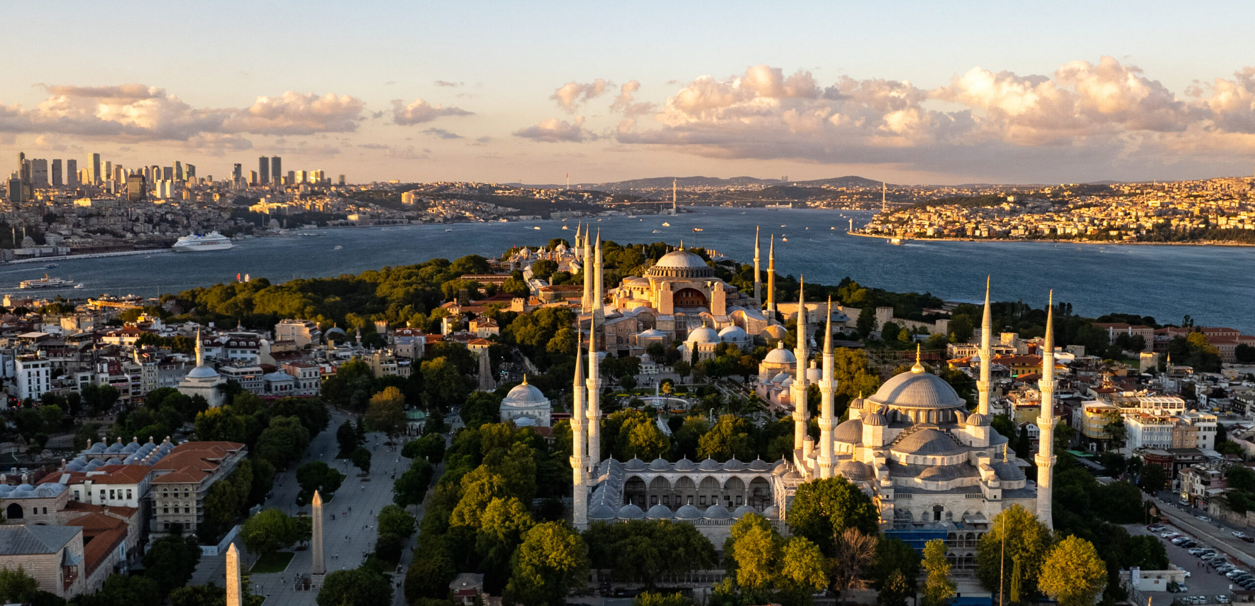 military clearance for property in Turkey - Istanbul skyline
