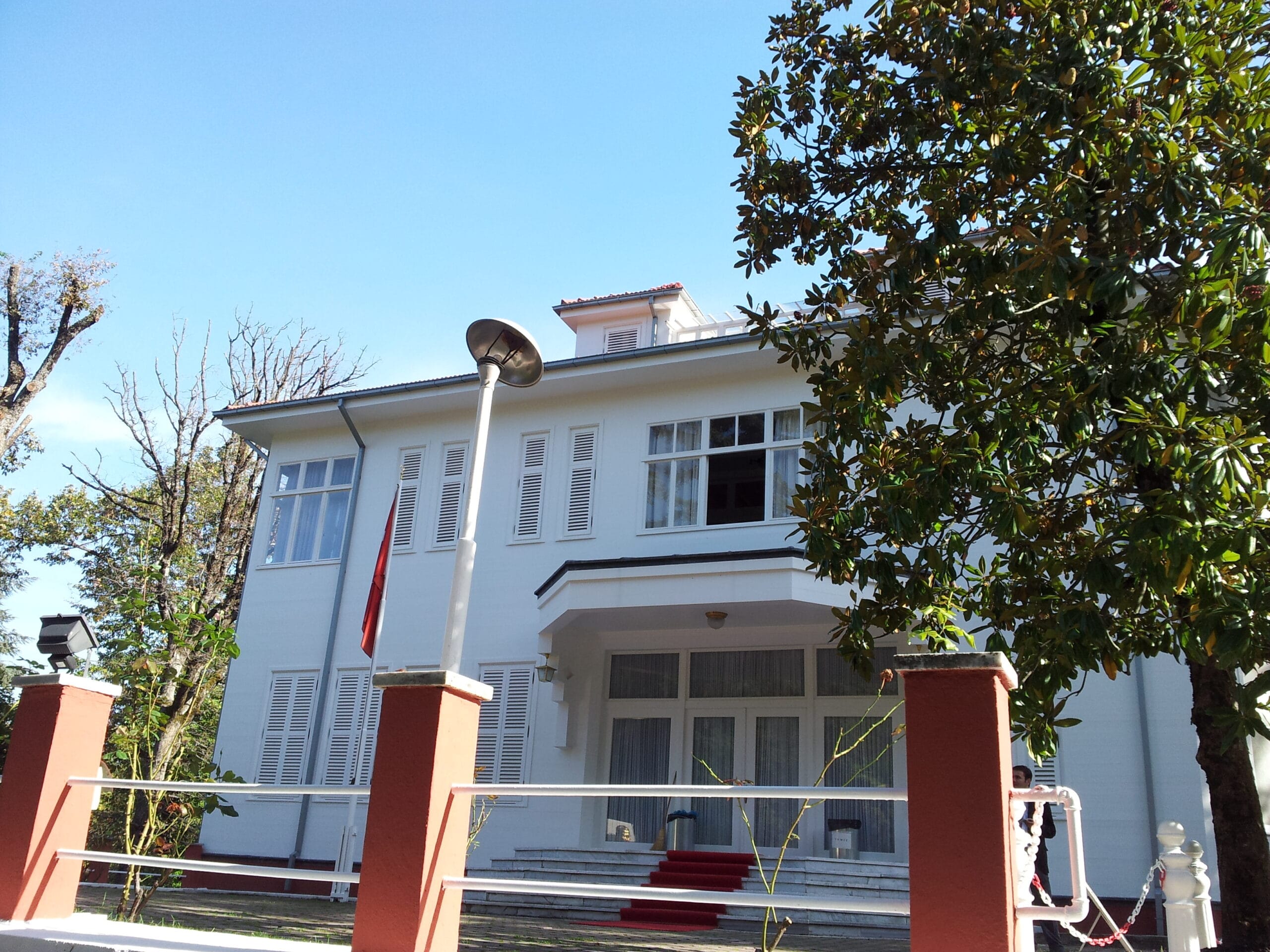 property investment in Yalova - historic Termal spa villa
